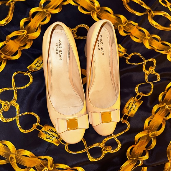 Cole Haan Shoes - COLE HAAN CLASSY FRONT BOW CHUNKY HEEL